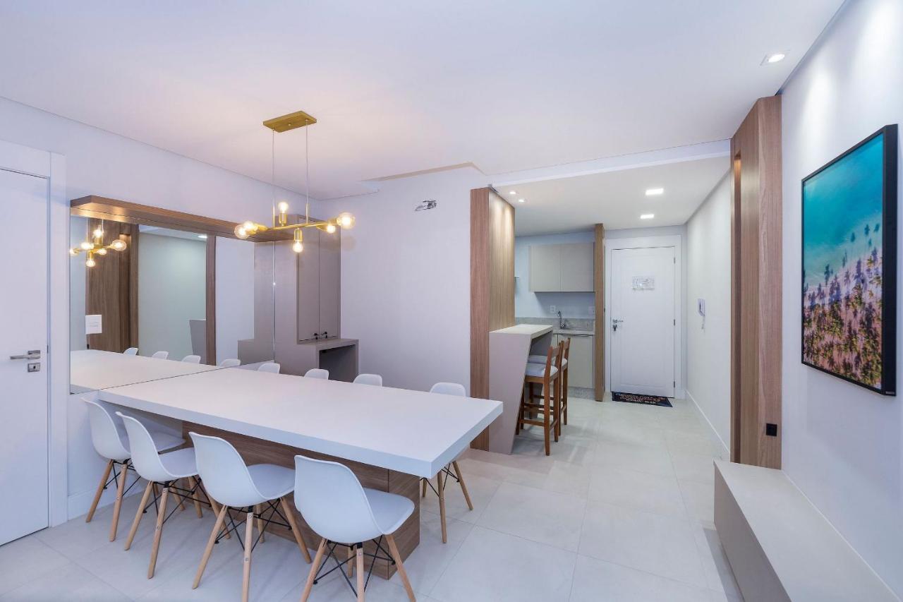 Adra 106 - Apartamento No Centro De Bombinhas - Rooftop Com Piscina E Academia - A Poucos Metros Da Praia - Kültér fotó