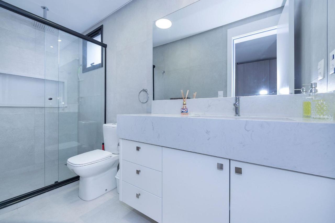 Adra 106 - Apartamento No Centro De Bombinhas - Rooftop Com Piscina E Academia - A Poucos Metros Da Praia - Kültér fotó