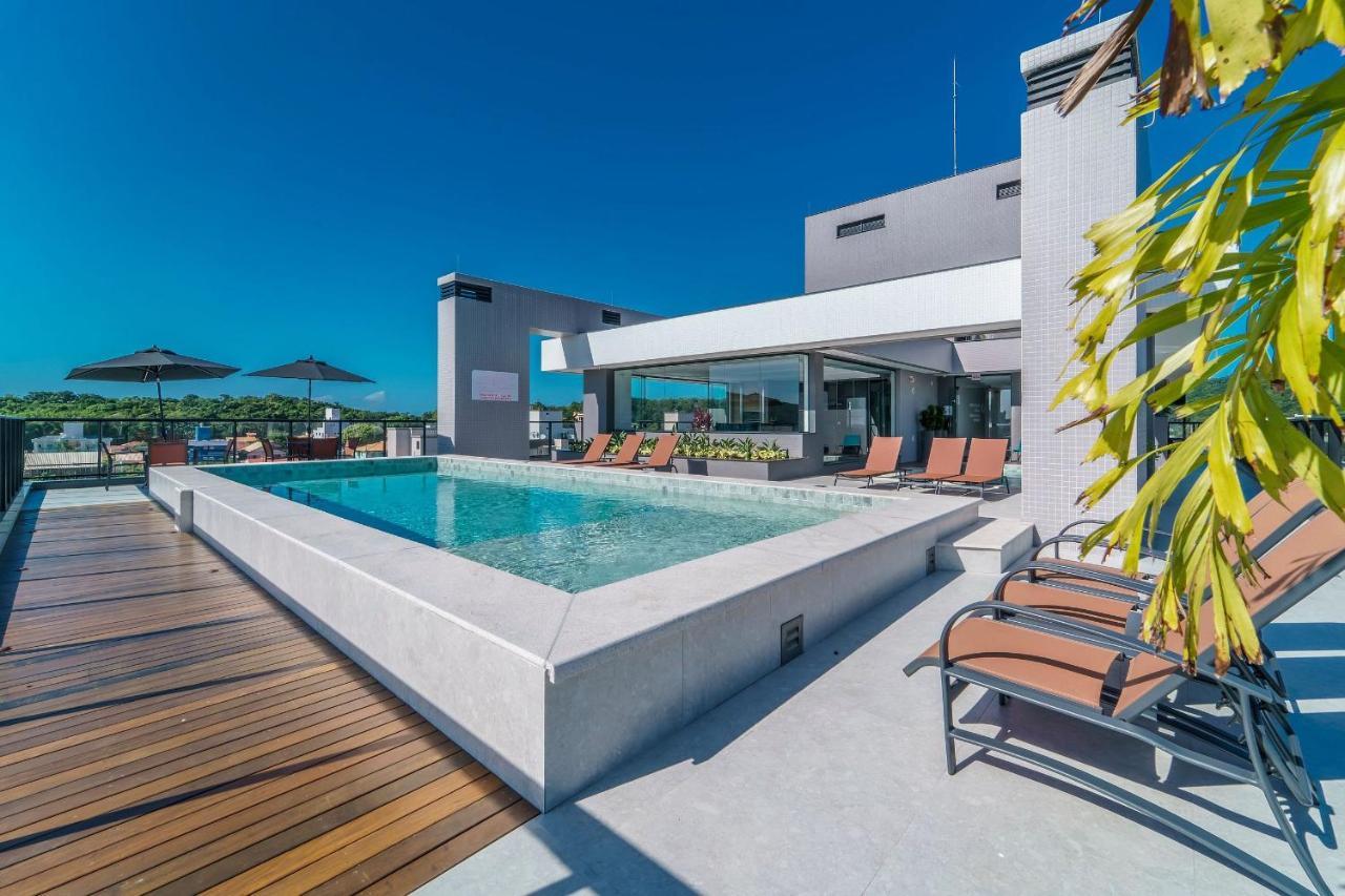 Adra 106 - Apartamento No Centro De Bombinhas - Rooftop Com Piscina E Academia - A Poucos Metros Da Praia - Kültér fotó